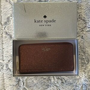 Burgundy Kate Spade Clutch Wallet Holiday Edition